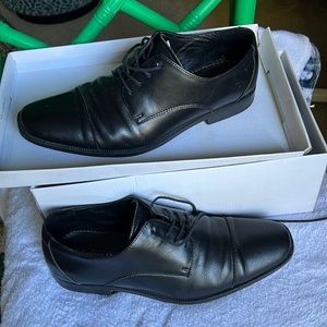 Aston Grey men’s dress shoes